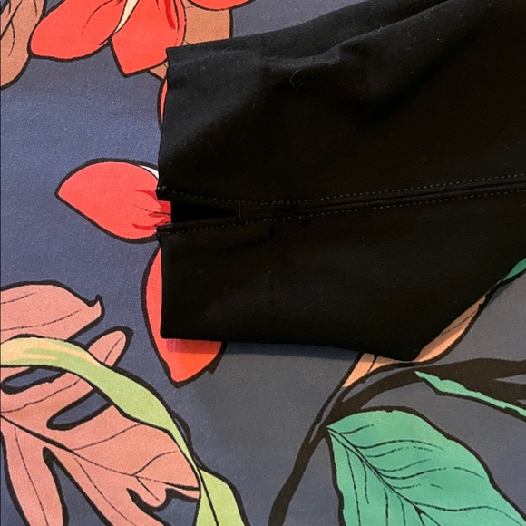 Spanx black jeggings - Picture 2 of 8